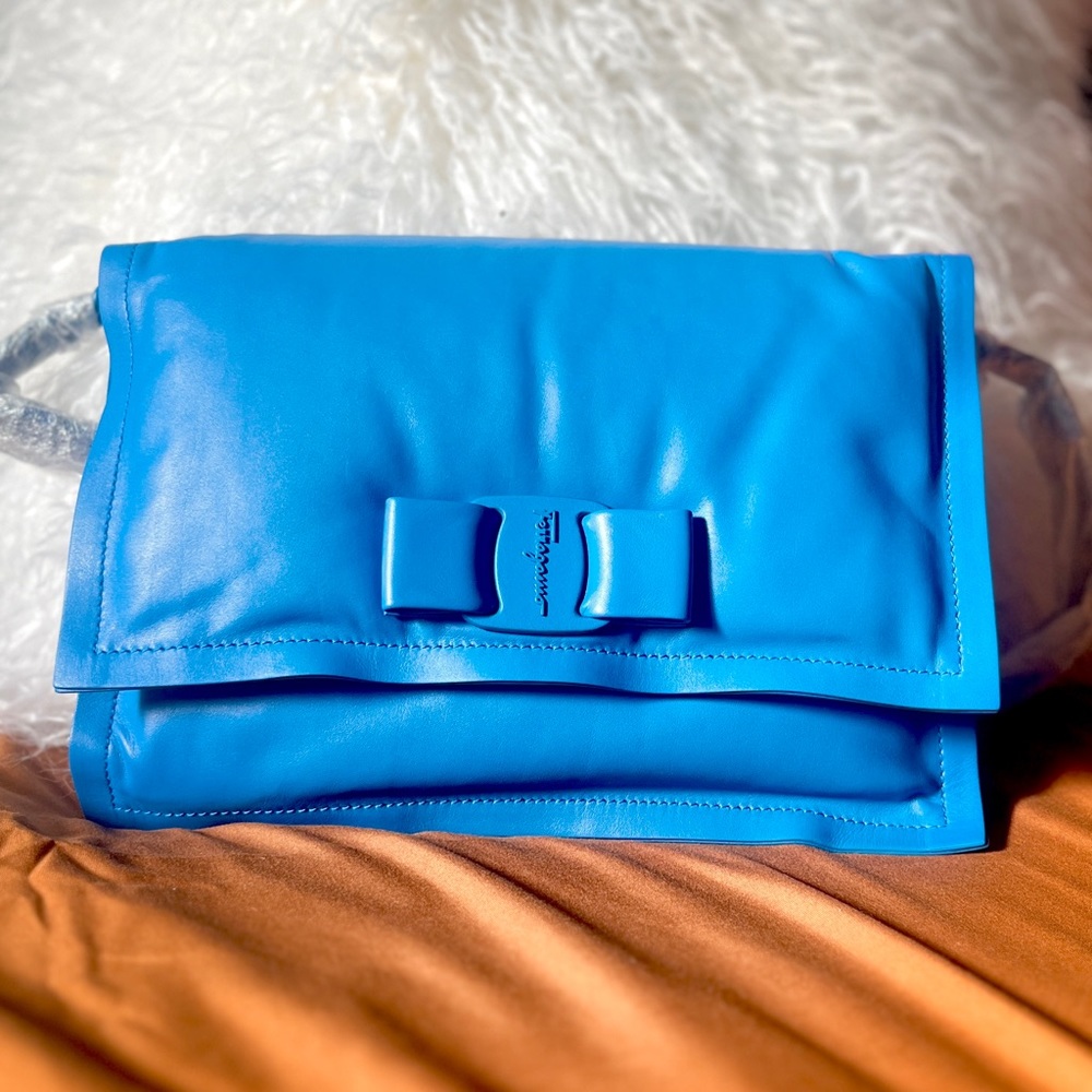 FERRAGAMO Blue Viva Bow Leather Shoulder Bag